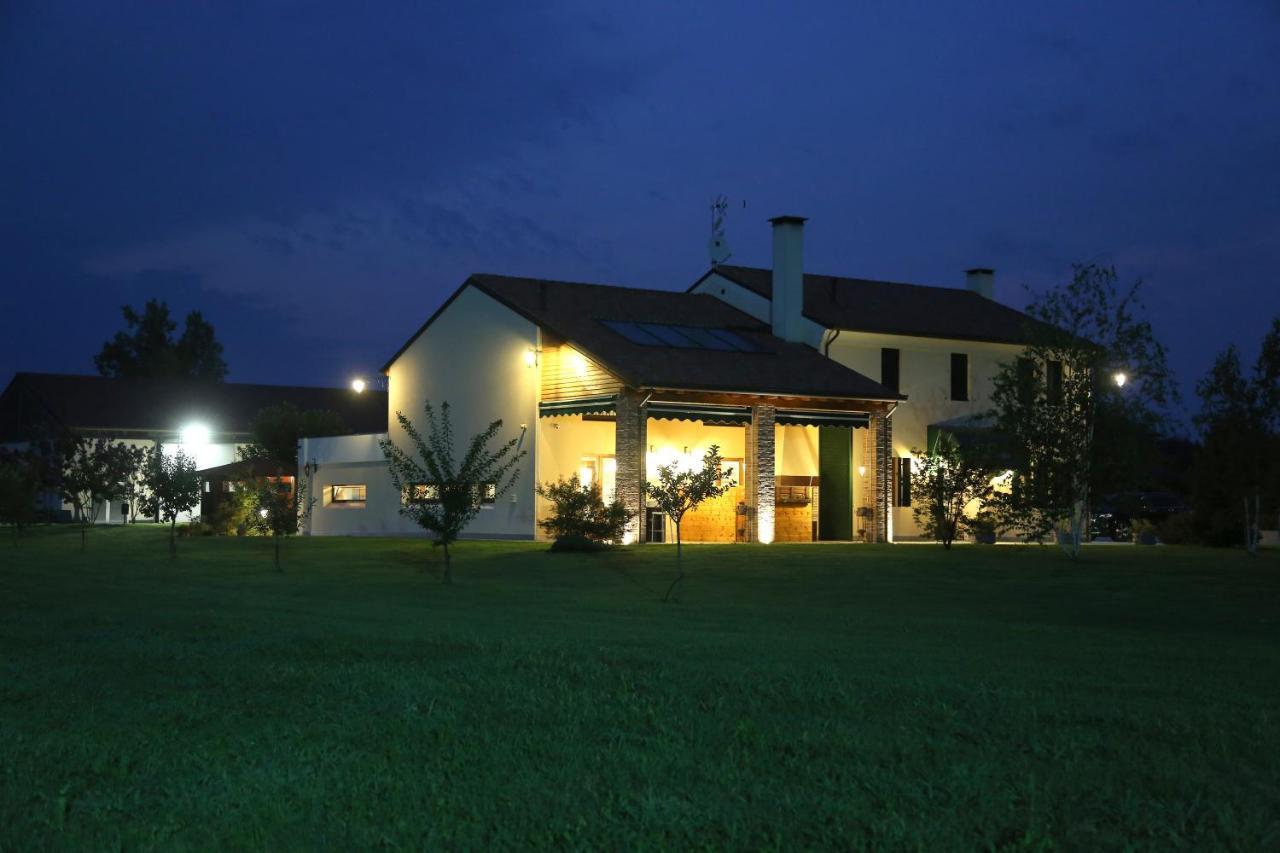Azienda Agrituristica Ai Prai Castello Di Godego Eksteriør billede
